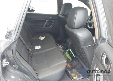 2009 Subaru Outback 2.5I Limited z USA, uszkodzony, nr VIN 4S4BP66C897326024